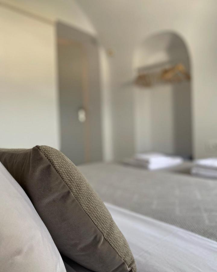 Arco Bianco Suites Akrotírion Exteriör bild