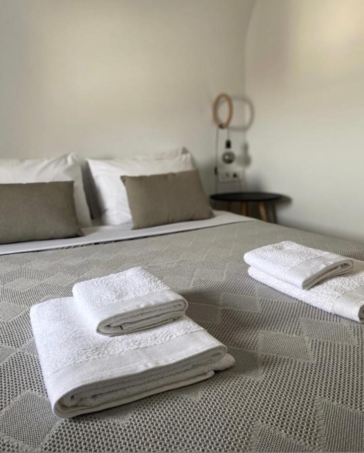 Arco Bianco Suites Akrotírion Exteriör bild